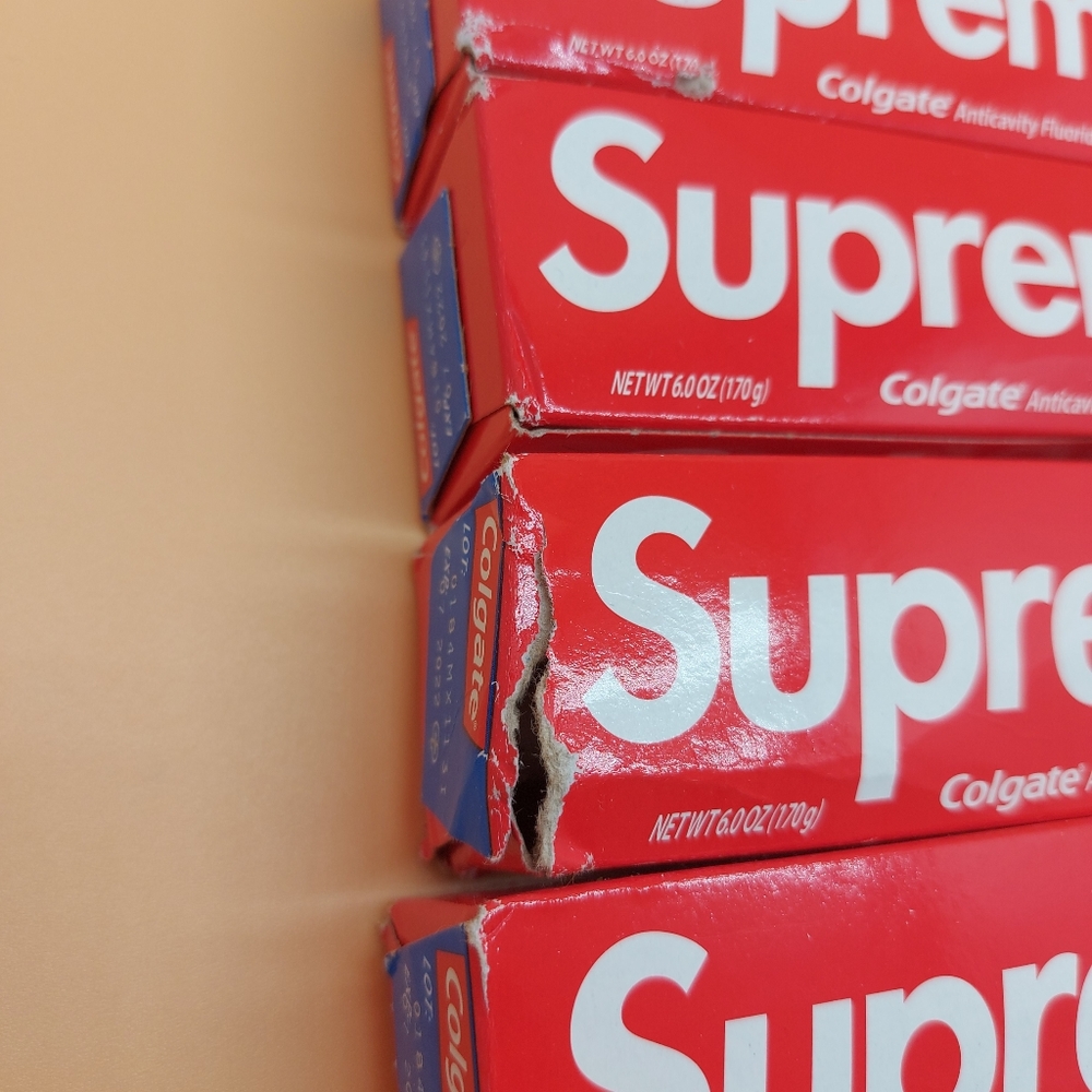 Supreme Colgate Toothpaste - Picture 2 of 4